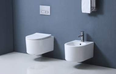 МИЯ унитаз компакт подвесной безободковый 490*370*340мм,смыв TORNADO, тонкое сиденье с механизмом плавного закрывания, крепеж